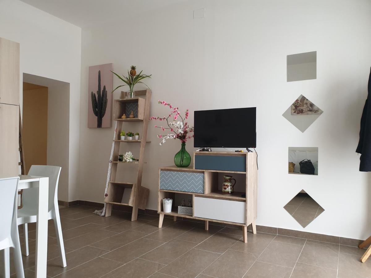 דירות סירקוזה La Petite Maison מראה חיצוני תמונה