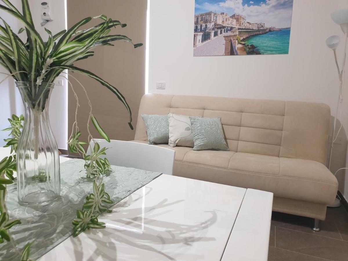 דירות סירקוזה La Petite Maison מראה חיצוני תמונה