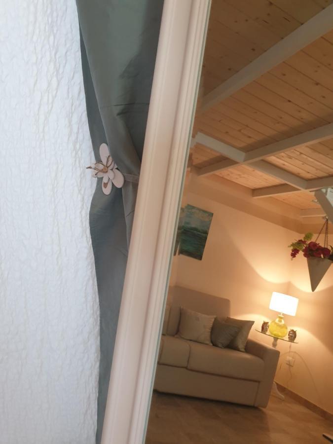 דירות סירקוזה La Petite Maison מראה חיצוני תמונה